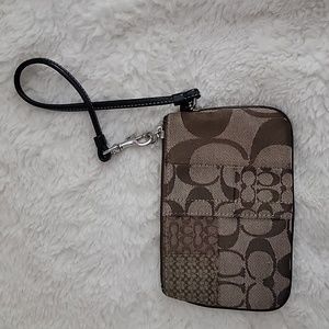 Coach Vintage Wristlet Wallet